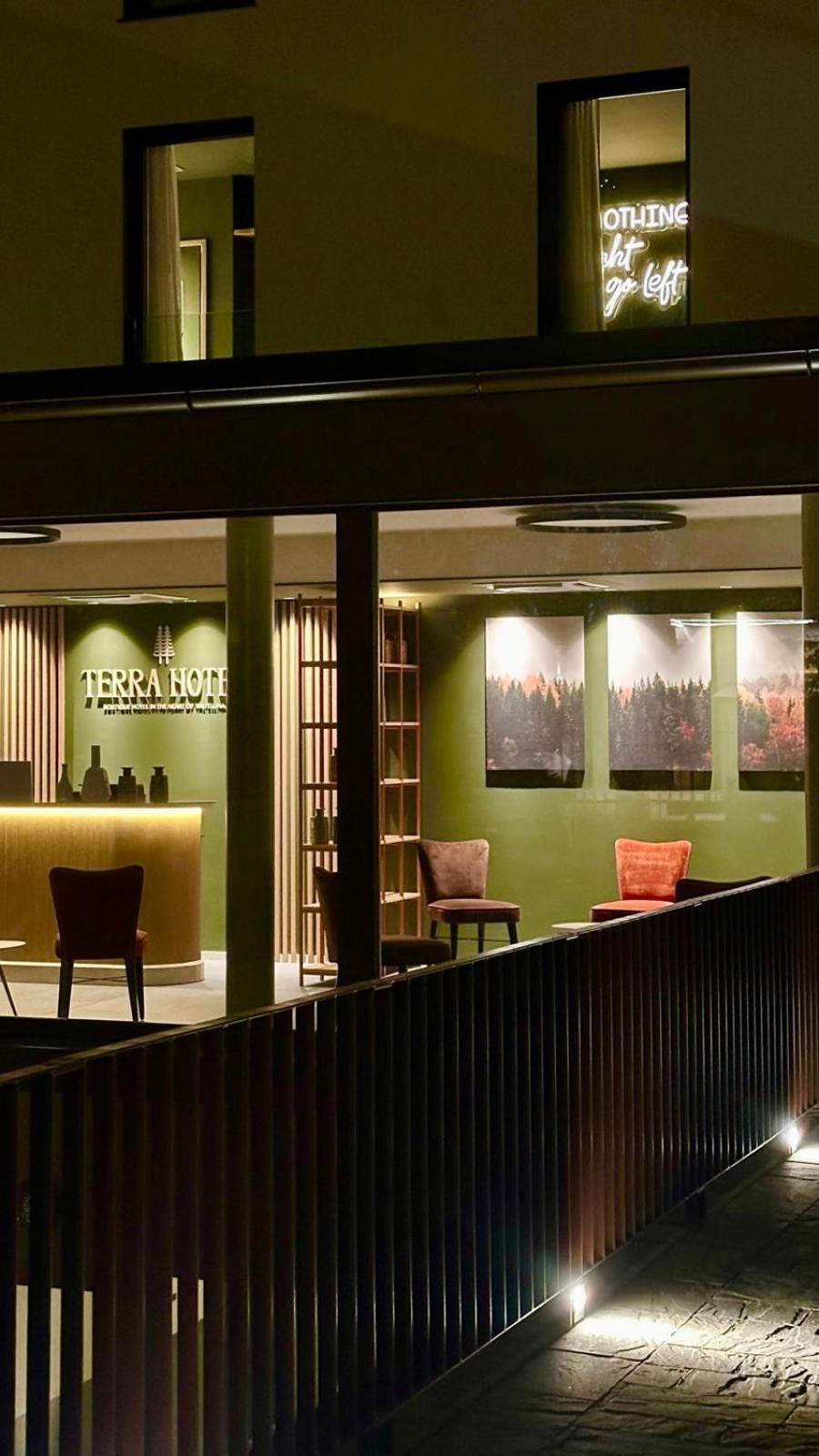 Terra Hotel Boutique 티라노 외부 사진