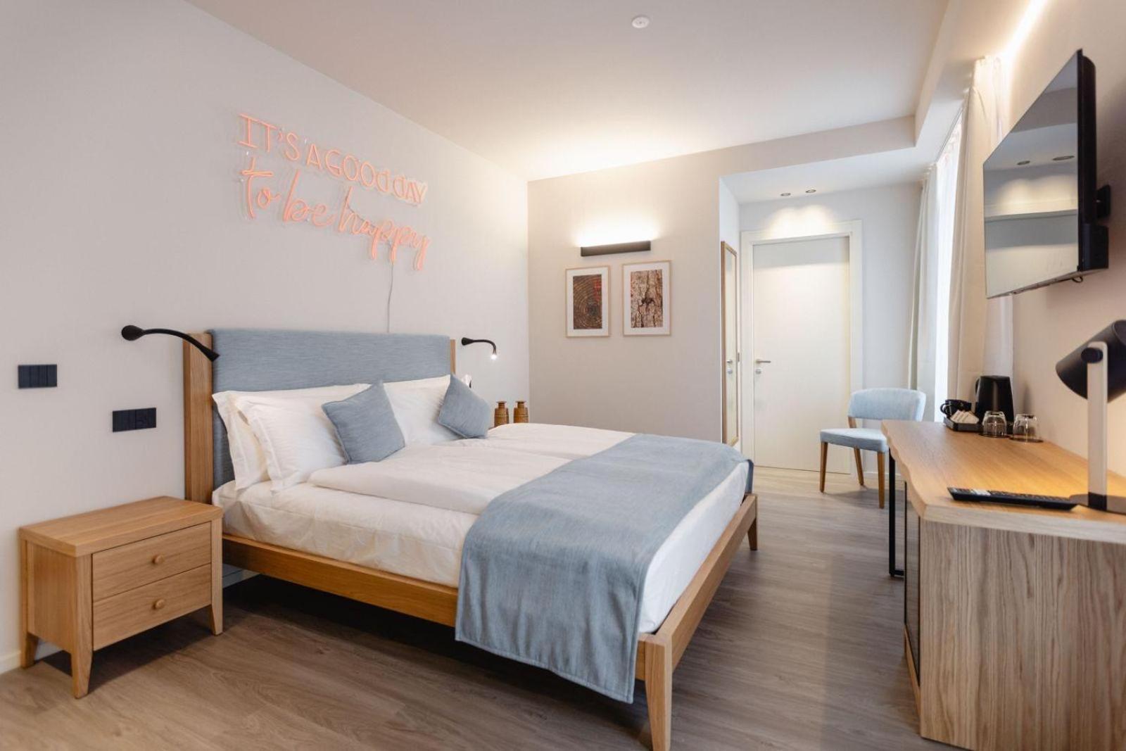 Terra Hotel Boutique 티라노 외부 사진
