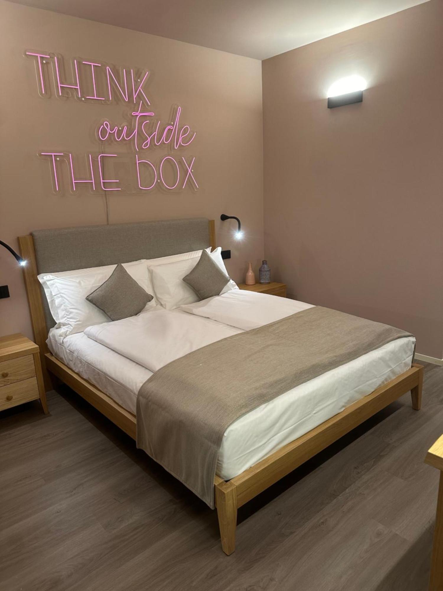 Terra Hotel Boutique 티라노 외부 사진